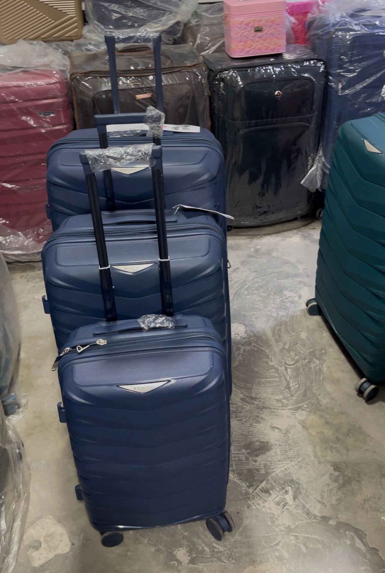 Roncato Luggage 100% Unbreakable